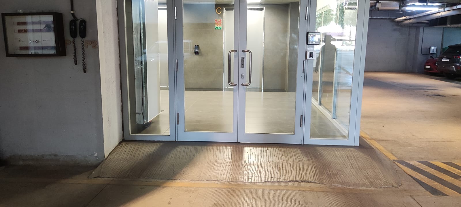 Lift Lobby B1 and B3 C-Shape Barrier 1