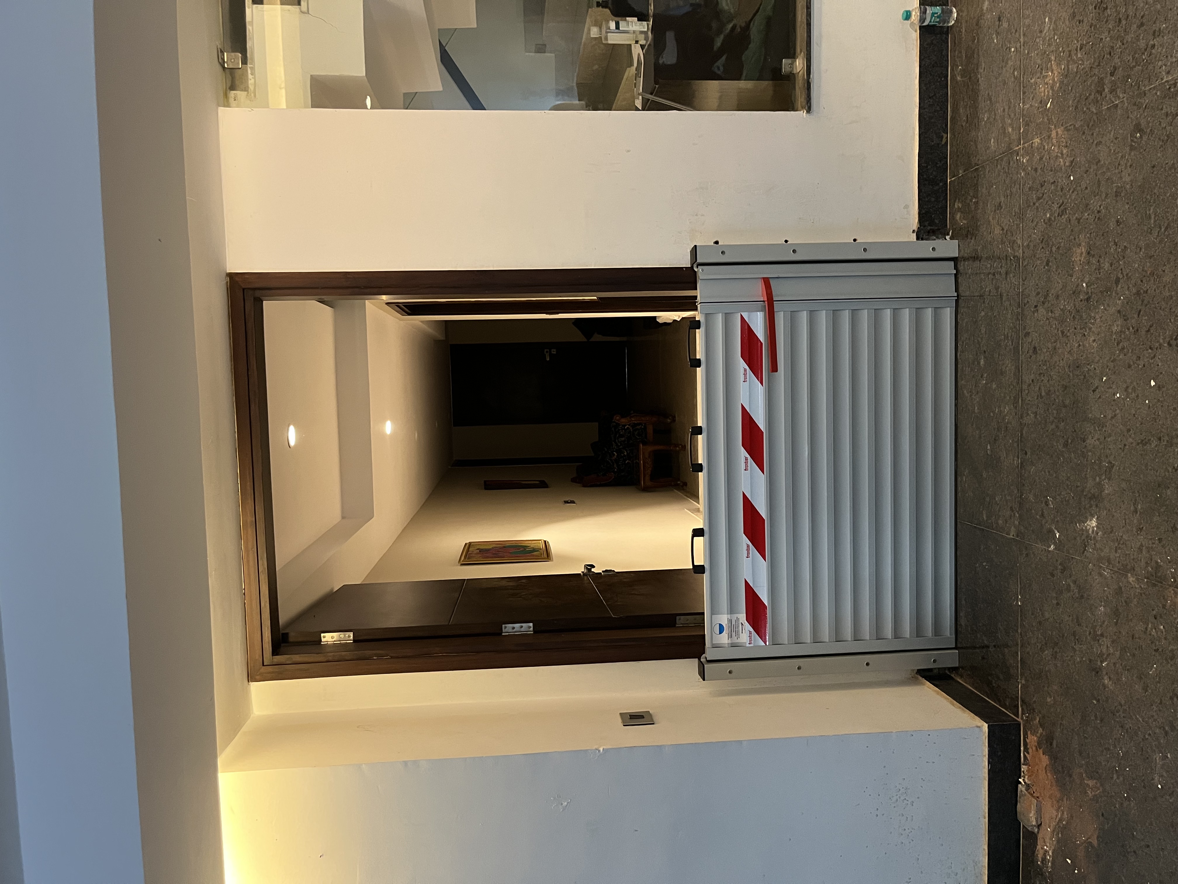 Installation view 4